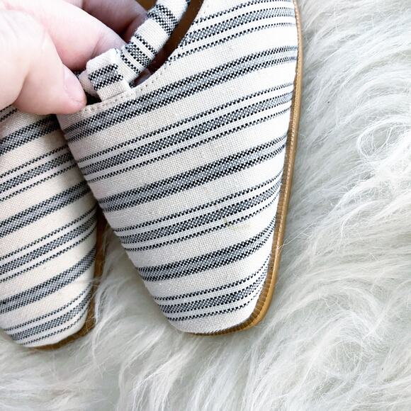 About Arianne Simone Santorini Mules - Picture 10 of 10